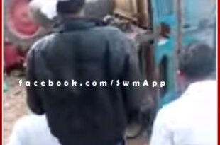 Tractor-trolley loaded with cement and iron rods overturns in bonli Sawai madhopur