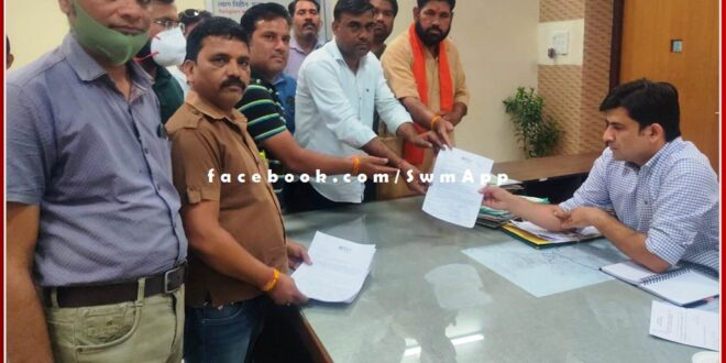 Vipra Foundation submitted memorandum in Dr. Archana Sharma suicide case in sawai madhopur