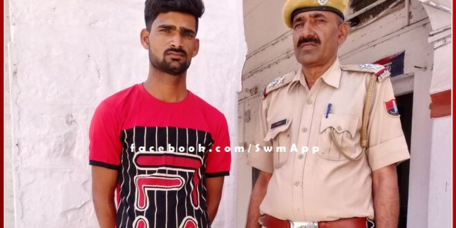 A tractor-trolley seized while transporting illegal gravel, driver arrested in khandar sawai madhopur