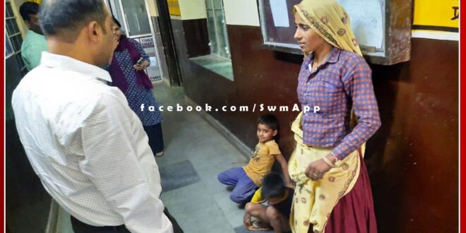 SDM kapil sharma did surprise inspection of CHC and PHC in sawai madhopur