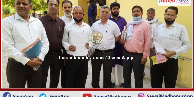 The matter of undeclared power cut reached the court in bonli sawai madhopur