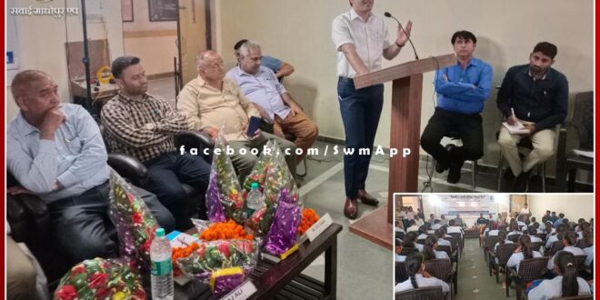 District Collector gave career guidance tips to girl students in Gangapur Girls College