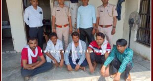 Police arrested five accused of attacking police constable and two tractor-trolleys seized in sawai madhopur