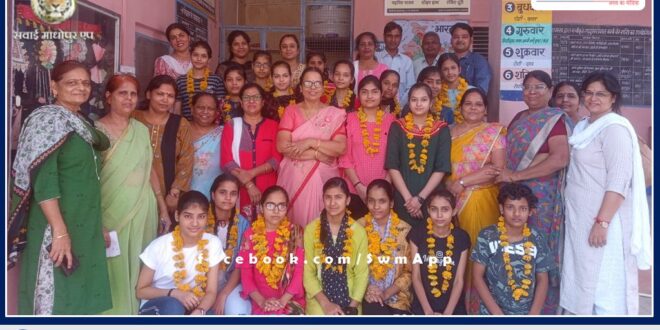 Welcomed the girls who brought laurels to the school in sawai madhopur