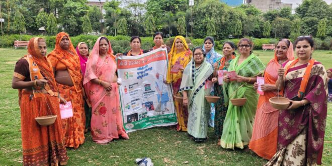 water feeder for birds by BJP Mahila Morcha Sawai Madhopur