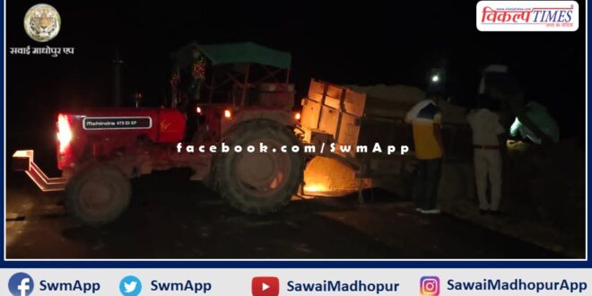 A tractor-trolley confiscated while transporting illegal gravel in khandar
