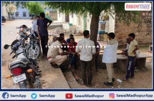 Driver dies after tanker overturns in Somas Valley mines in bonli sawai madhopur