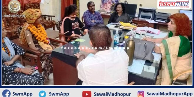 college President candidates held a meeting in girls college sawai madhopur