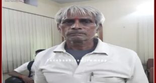Becoming fake policemen, two youths cheated the elderly with 11 thousand 400 rupees in sawai madhopur