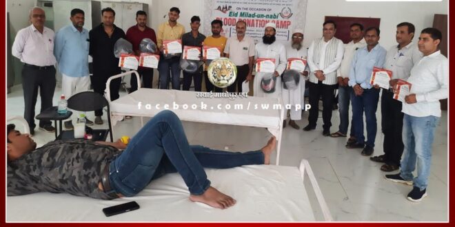 Blood donation camp organized in Ranthambore Nursing College Sawai Madhopur