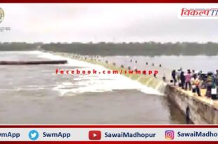Due to the inflow of water in the Banas river, the contact of Chauth Ka Barwara to Shivad was cut