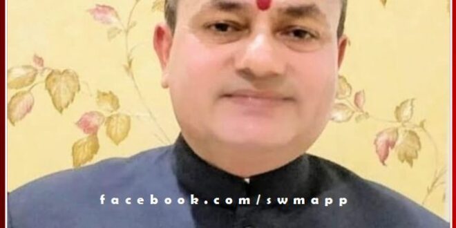 Dr. Madhu Mukul Chaturvedi honored in Mumbai