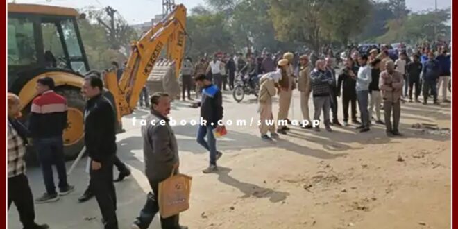 Illegal under construction houses and platforms demolished from Alanpur Circle to Circuit House