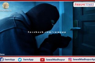 Thieves created a ruckus in the Sadar Bazar of Bonli