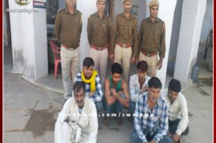 6 accused arrested for rescuing seized tractor-trolleys filled with illegal gravel after fighting with the police