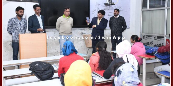Information about flagship schemes given to students in coaching institutes in sawai madhopur