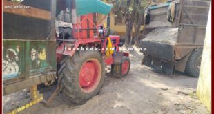 Two tractor-trolley seized transporting illegal gravel in bonli