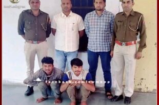 Mantown police arrested two wanted accused of theft in sawai madhopur