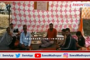A family sitting on hunger strike demanding justice in bonli