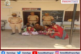 Mitrapura police station arrested 6 including wanted woman