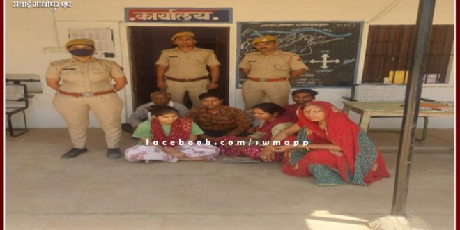 Mitrapura police station arrested 6 including wanted woman