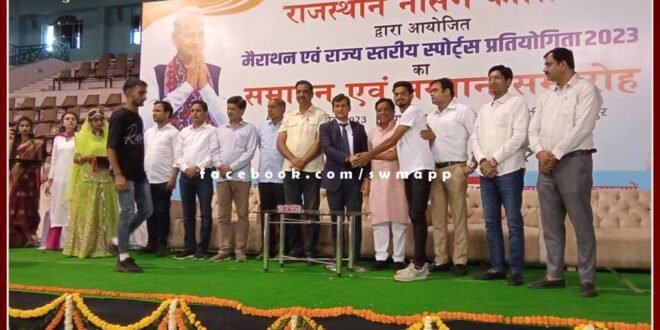 Ranthambore Nursing College student won gold medal in Race Competition