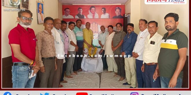 Congressmen celebrated the death anniversary of Prime Minister Pandit Jawahar Lal Nehru