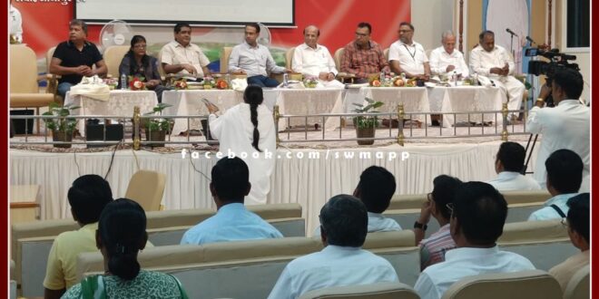 Training given to teachers under tobacco free youth campaign