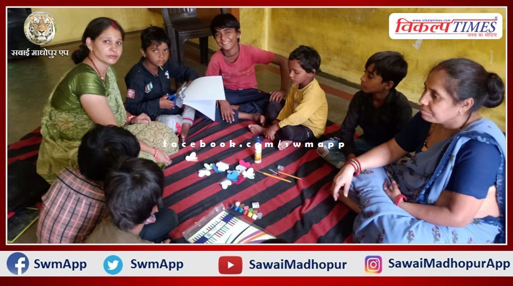 Children learning painting, painting and crafting in shelter home Sawai Madhopur