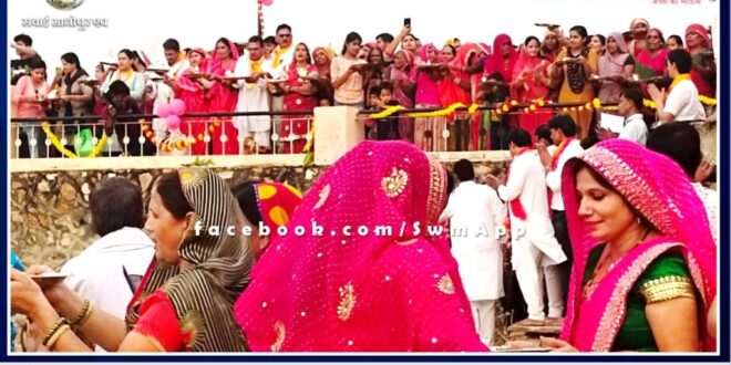 Collective Mahaarti was organized at Shivalay Sarovar Shivad Sawai madhopur