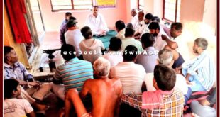 Dr. Madhu Mukul Chaturvedi did public relations for BJP membership campaign in sawai madhopur