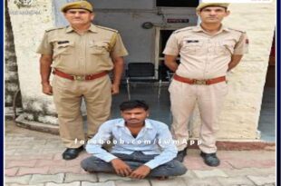 Police seized tractor-trolley while transporting illegal gravel and the driver arrested in rawanjna dungar sawai madhopur