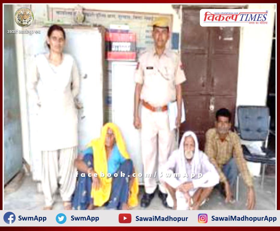 Soorwal police station arrested three warrantees absconding for 7 years in sawai madhopur