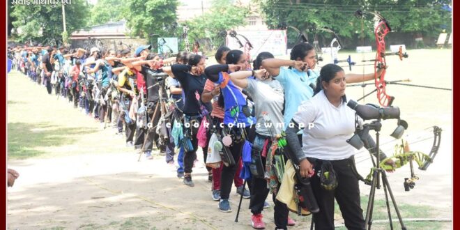 Arrows of archers shot in Sawai Madhopur