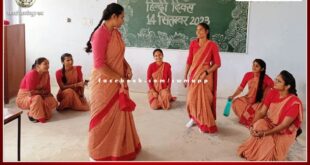 Student teachers staged a drama on Hindi illness and development