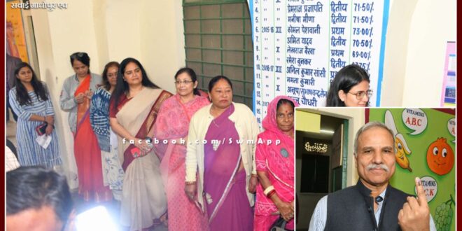 Chief Secretary Usha Sharma and DGP Umesh Mishra stood in the queue and voted