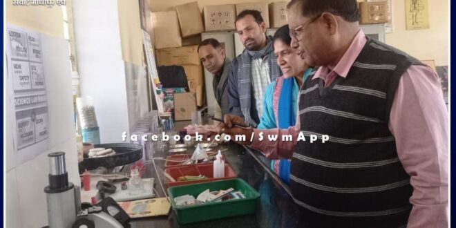 Chief District Education Officer praised the arrangements of Mahatma Gandhi Government School, Kustla Sawai Madhopur