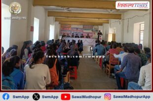 Information given to volunteers about road safety and traffic rules in pg college sawai madhopur