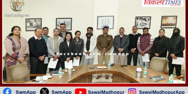 7 interns learned police functioning by doing 4 month course
