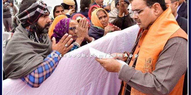 Chief Minister Bhajan Lal Sharma held public hearing and gave instructions to the officials for disposal