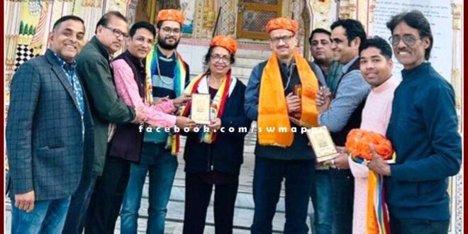Deputy Governor of RBI had darshan of Chamatkarji in sawai madhopur