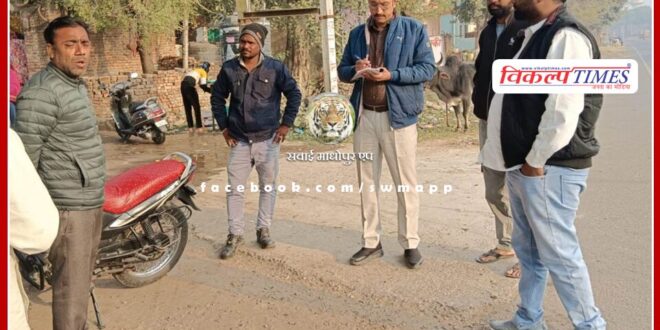 Chairman Ramesh Kumar Bairwa visited the wards under the Aapke Dwar campaign