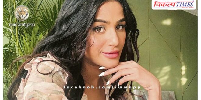 Model Poonam Pandey is alive, released video on Instagram, said - I do not have cervical cancer