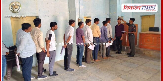 On-the-spot selection of 16 candidates in the Soldier Security Constable and Soldier Security Supervisor recruitment selection examination.
