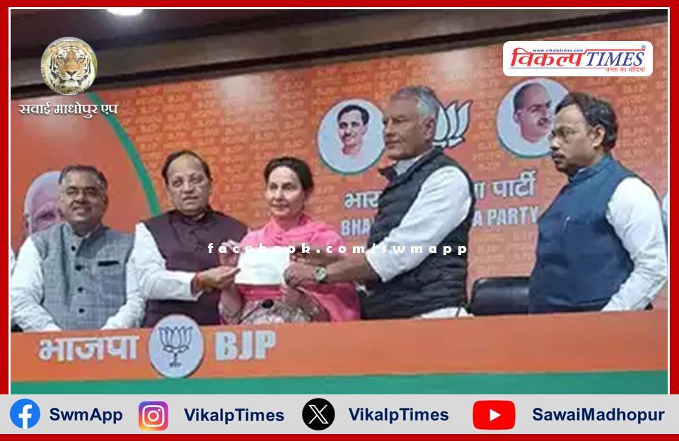Congress MP Preneet Kaur joins BJP
