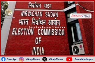 Take effective action against liquor and drug smuggling - Chief Election Commissioner