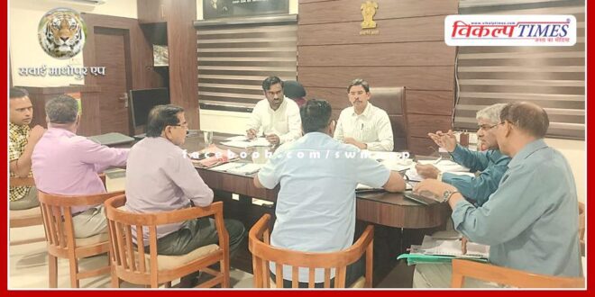 A meeting was held under the chairmanship of Deputy Forest Conservator for intensive tree plantation in sawai madhopur