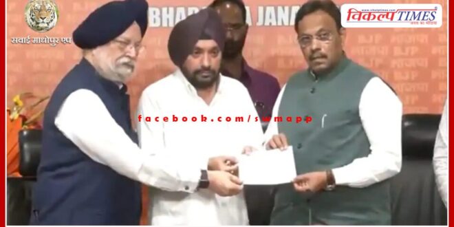 Arvinder Singh Lovely joins BJP