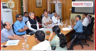 Chief Secretary Sudhansh Pant reviewed the progress of rural development works