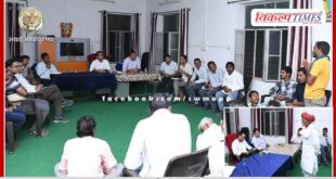 District Collector held night chaupal in Goth Bihari